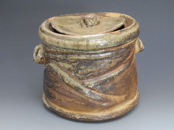 lidded jar